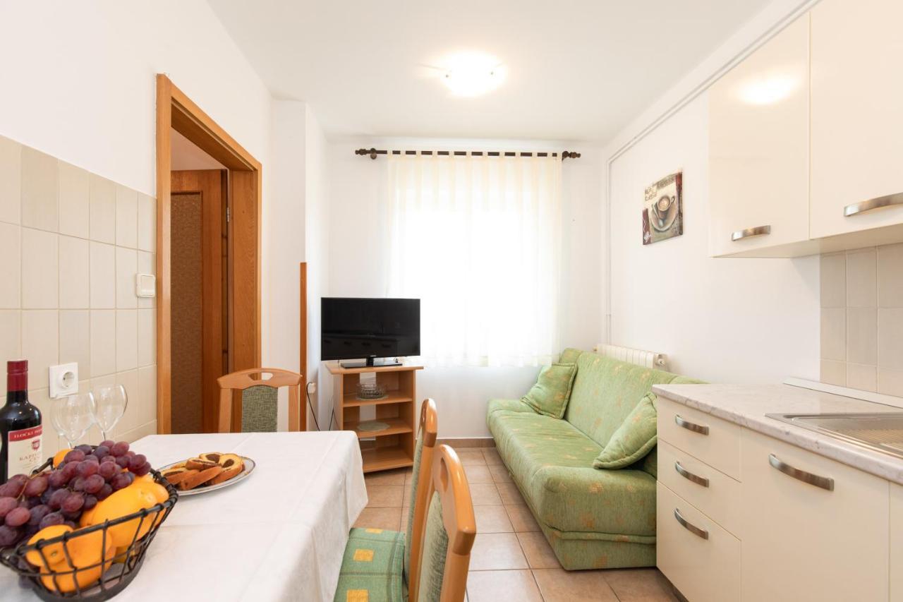 Appartement Justic à Krk Town Extérieur photo